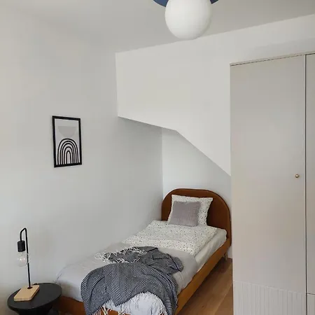 アパート Debina Lounge 54 *